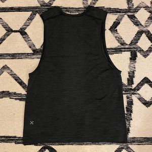 Lululemon Metal Vent Tech Tank - Black, Medium